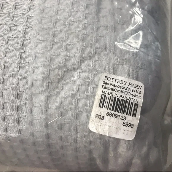 NEW Pottery Barn Honeycomb Cotton FULL/QUEEN Comforter Chambray Gray Mist READ